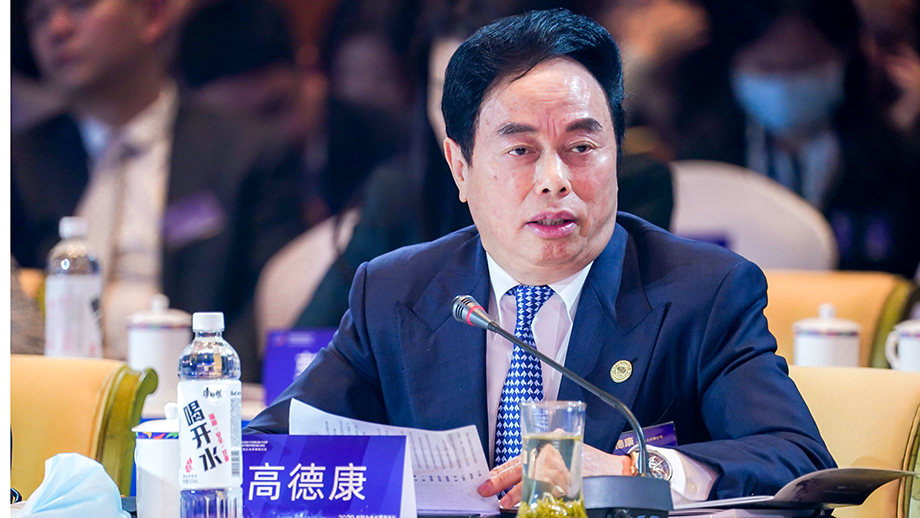 波司登高德康：融入新發(fā)展格局 做中國制造的&ldquo;攀登者&rdquo;