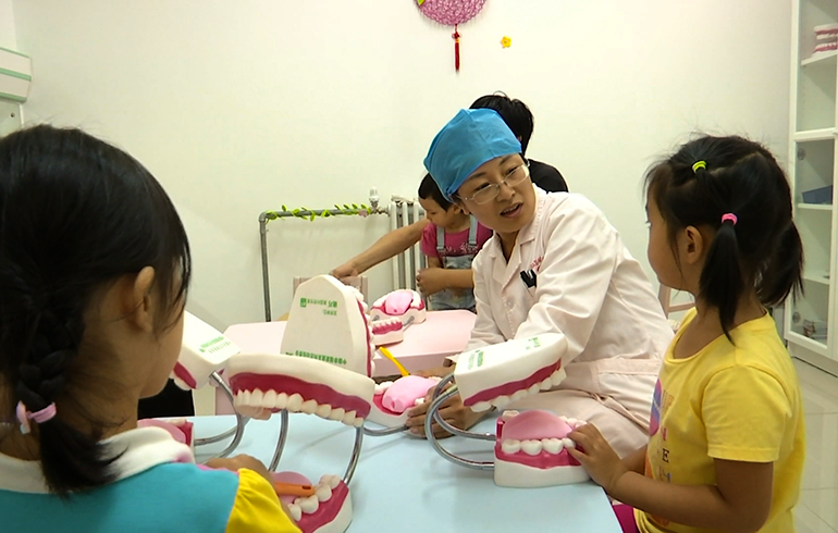 致敬偉大改革｜對話40年，講述身邊的健康故事（第三十一集）&mdash;&mdash;熒屏上醫(yī)療那些事