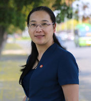 河南省平頂山市委群眾工作部副部長(zhǎng)、市信訪(fǎng)局副局長(zhǎng)高平珍