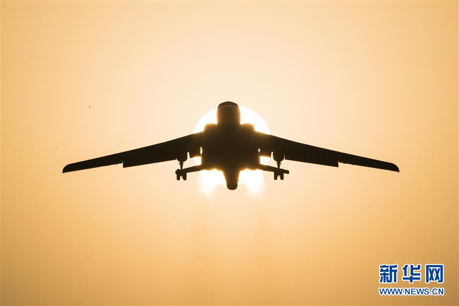 (人民空軍70年·圖文互動)(3)奮飛空天向打贏——人民空軍戰(zhàn)斗力建設(shè)成就述評