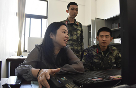 軍嫂鄭如:雖苦不怕，是我對(duì)愛(ài)的承諾