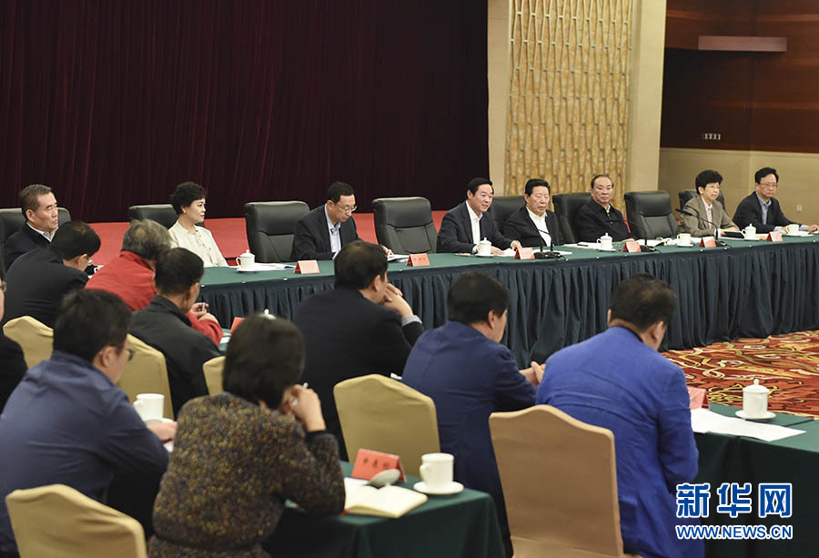 10月10日，在習近平總書記主持召開文藝工作座談會并發表重要講話兩周年之際，中宣部在北京召開繁榮文藝創作經驗交流會。中共中央政治局委員、中央書記處書記、中宣部部長劉奇葆出席會議并講話。新華社記者高潔攝