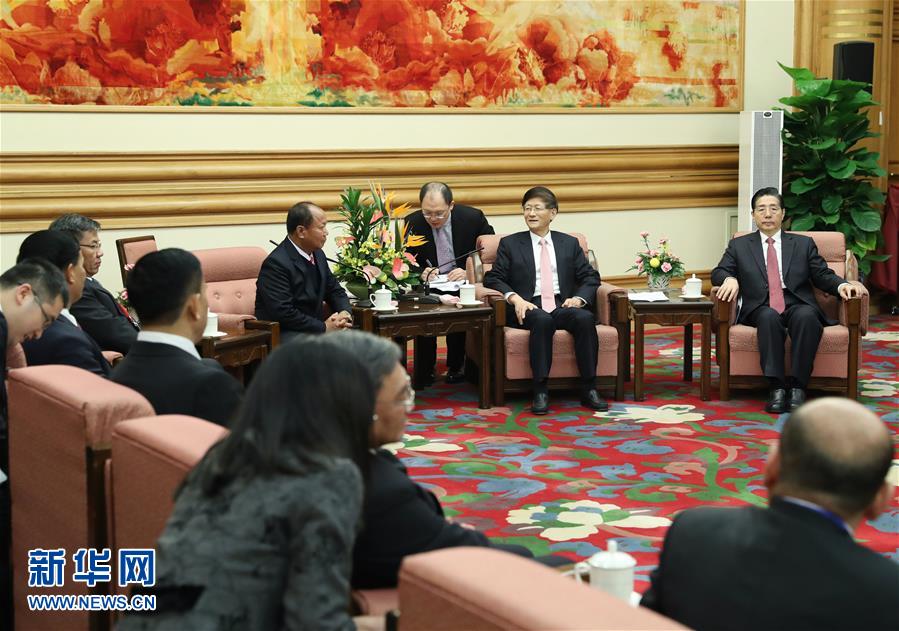 （XHDW）孟建柱集體會(huì)見湄公河流域執(zhí)法安全合作機(jī)制成立五周年部長級會(huì)議代表團(tuán)團(tuán)長