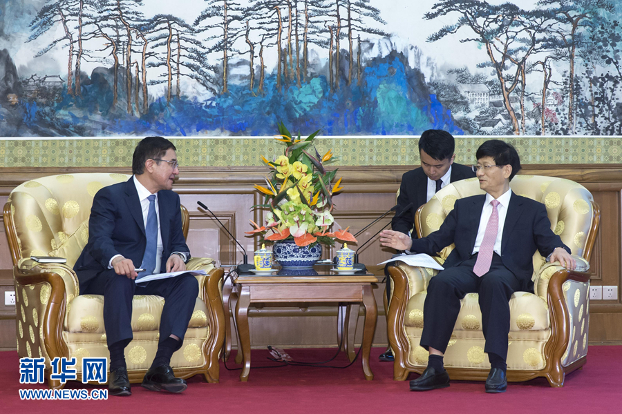 7月19日,中共中央政治局委員、中央政法委書記孟建柱在北京會見烏茲別克斯坦副總理庫奇卡羅夫。 新華社記者崔新鈺攝 7月19日,中共中央政治局委員、中央政法委書記孟建柱在北京會見烏茲別克斯坦副總理庫奇卡羅夫。 新華社記者崔新鈺攝