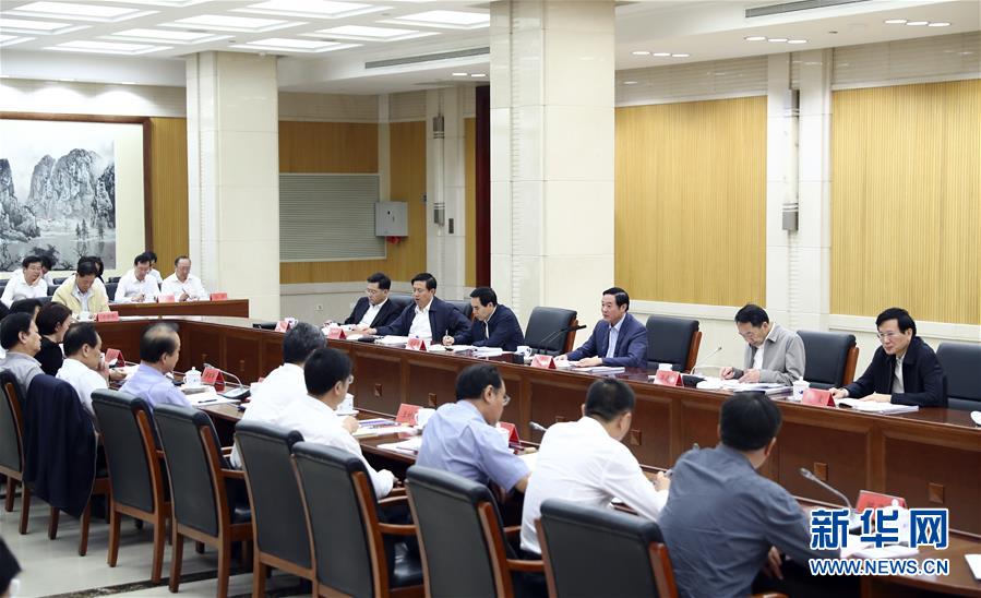 9月21日，中宣部在北京召開中央媒體駐外機構外宣工作座談會。中共中央政治局委員、中央書記處書記、中宣部部長劉奇葆出席座談會并講話。新華社記者 謝環馳 攝 