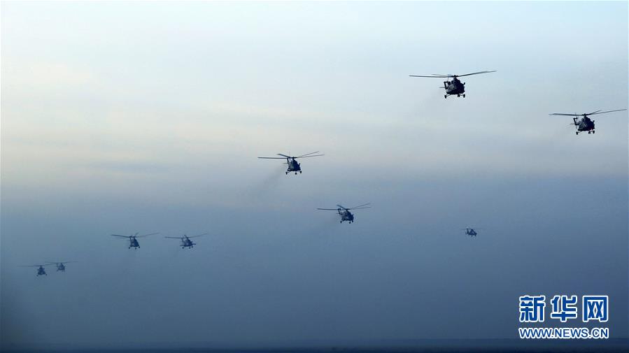 （新華全媒頭條&middot;圖文互動）（5）備戰(zhàn)踏上新起點(diǎn)，練兵展現(xiàn)新氣象&mdash;&mdash;2018中國軍隊(duì)新年開訓(xùn)全景大掃描