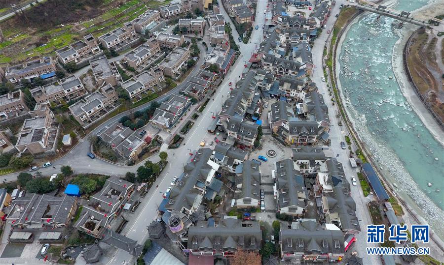 （新媒體專線）（3）我們對美好生活更加充滿信心&mdash;&mdash;習(xí)近平總書記春節(jié)前夕赴四川看望慰問回訪記 