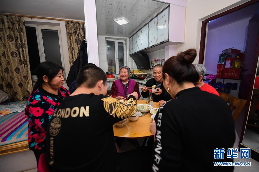 （新華全媒頭條&middot;圖文互動(dòng)）（4）行程萬(wàn)里 人民至上&mdash;&mdash;習(xí)近平總書(shū)記春節(jié)考察足跡回訪