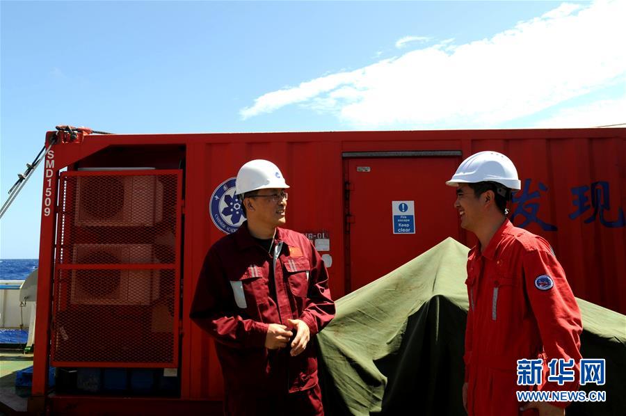 （圖文互動）（1）專訪：海山如此多嬌，然而我們研究太少！&mdash;&mdash;訪&ldquo;科學&rdquo;號麥哲倫海山科考航次首席科學家徐奎棟