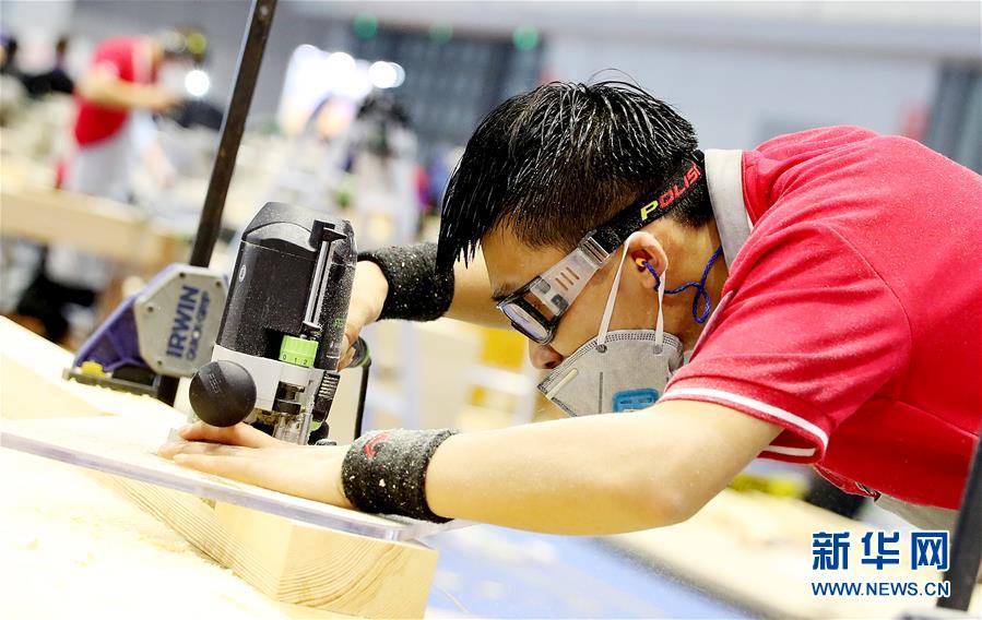 （新華全媒頭條&middot;圖文互動）（5）上下合力，聚力破障，開辟&ldquo;大國工匠&rdquo;建設新格局