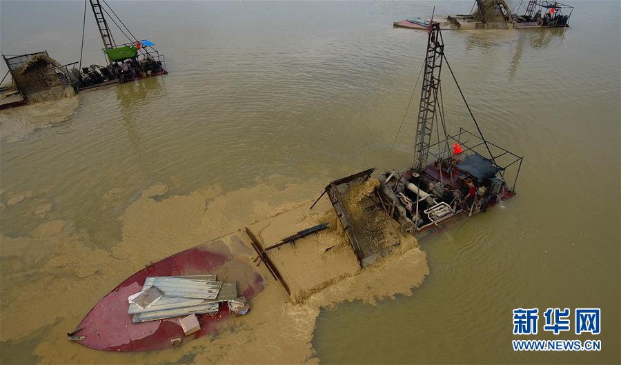 （新華視點&middot;圖文互動）（2）小作坊&ldquo;游擊&rdquo;盜采、查處窩點&ldquo;死灰復燃&rdquo;，海南非法采砂緣何難止？