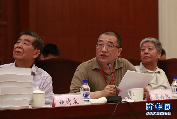 （弘揚(yáng)民族精神、奮斗精神&middot;圖文互動）&ldquo;核心技術(shù)只能一步一個(gè)腳印干出來&rdquo;&mdash;&mdash;記中國高鐵領(lǐng)軍人物之一賈利民