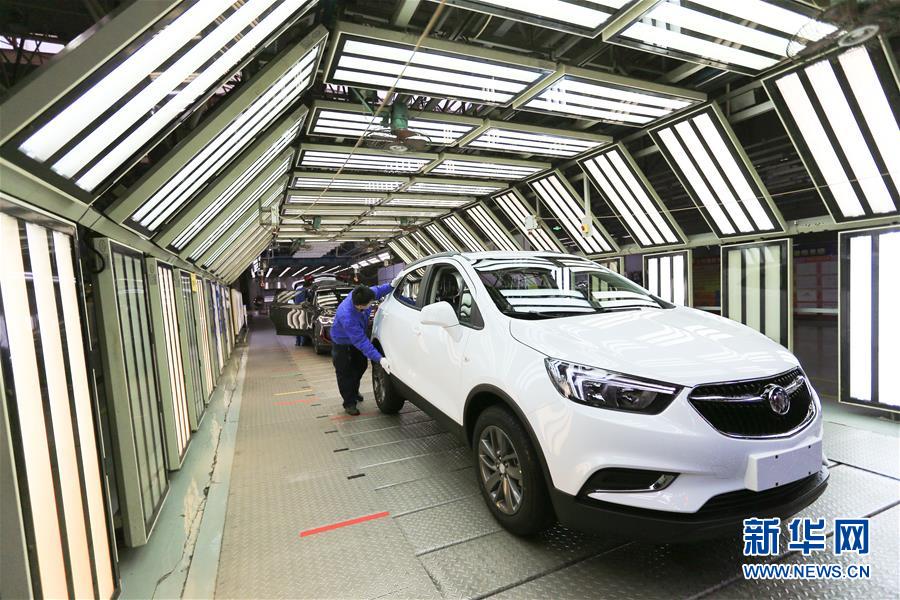 (百城百縣百企調研行·圖文互動)(3)“藍鯨1號”從這里駛出——山東煙臺崛起制造業高地