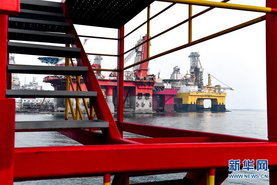 （百城百縣百企調研行&middot;圖文互動）（9）&ldquo;藍鯨1號&rdquo;從這里駛出&mdash;&mdash;山東煙臺崛起制造業高地