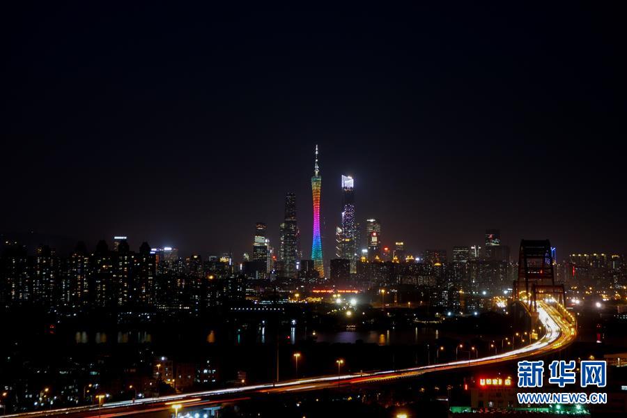 （在習近平新時代中國特色社會主義思想指引下&middot;慶祝改革開放40周年&middot;開放發展）（新華全媒頭條&middot;圖文互動）（1）開放中國：大門越開越大 道路越走越寬