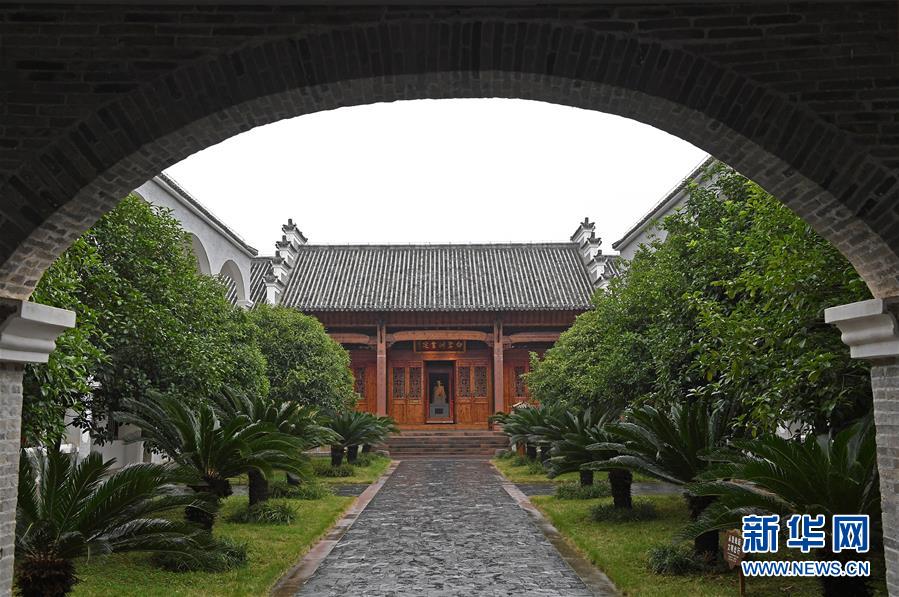 （慶祝改革開放40周年基層行&middot;學校篇&middot;圖文互動）（6）白鷺洲中學40年:書院教育的時代探索