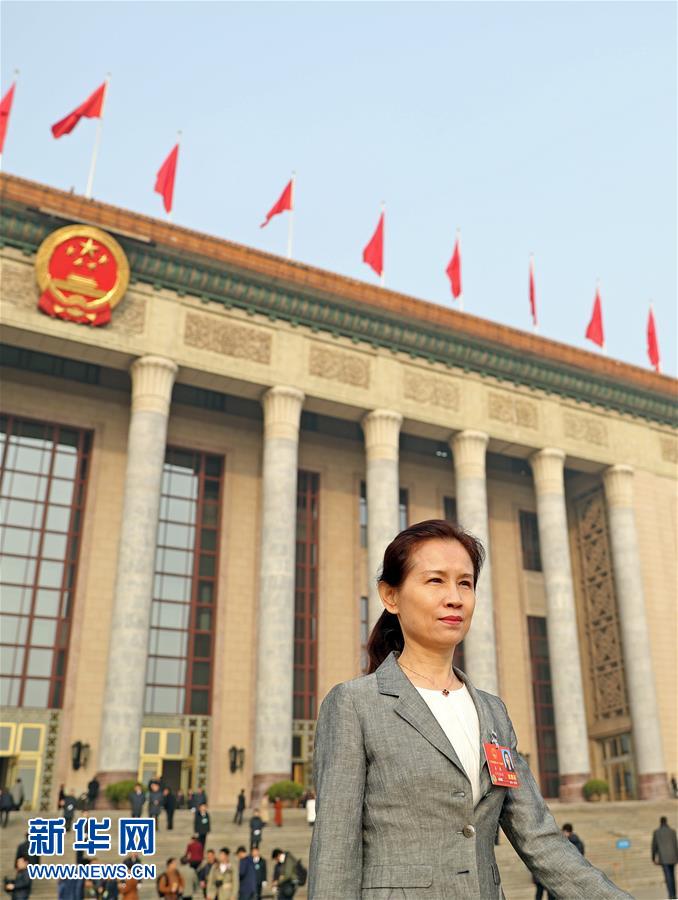 （兩會&middot;基層代表履職故事）（1）全國人大代表李潞：承載生命囑托 堅守醫生職責