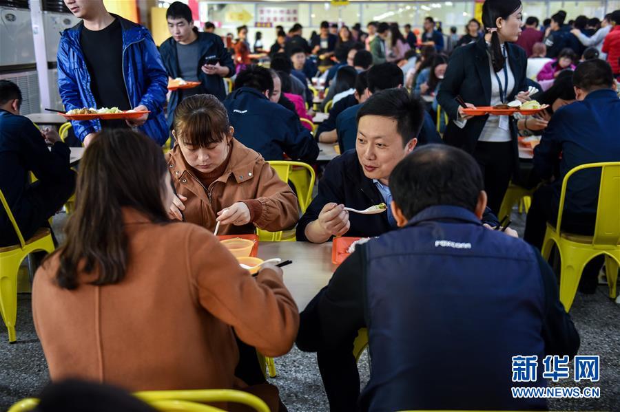 （兩會&middot;基層代表履職故事）（7）全國人大代表楊飛飛：讓農民工有更好的職業上升通道