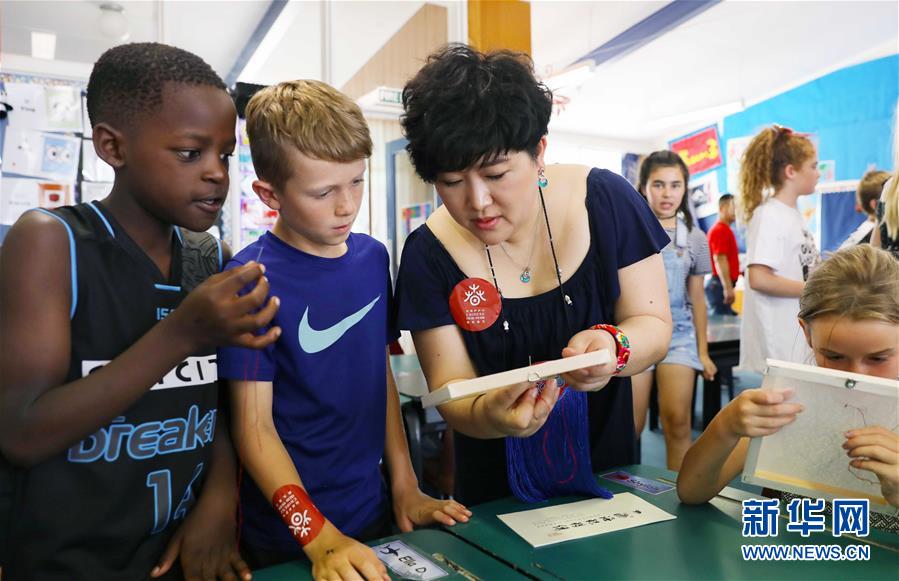 （兩會&middot;基層代表履職故事）（6）全國人大代表孫艷玲：做好非遺事業，讓古老技藝活起來