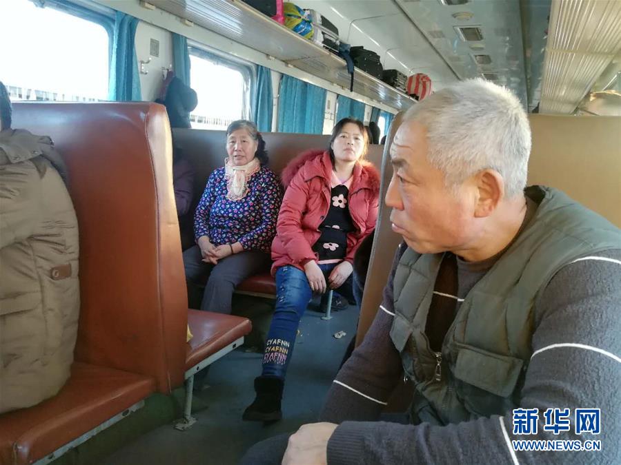 （新春走基層&middot;圖文互動）（2）變的是時間，不變的是溫情&mdash;&mdash;開往小興安嶺深處的幸福&ldquo;慢火車&rdquo;