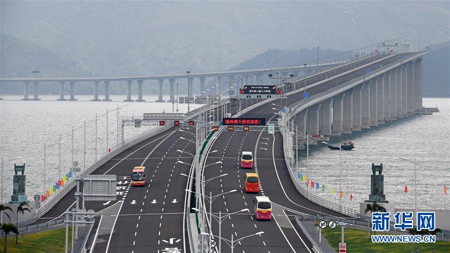 （新華全媒頭條&middot;迎接兩會特別報道&middot;圖文互動）（14）會當水擊三千里&mdash;&mdash;全國兩會前夕看中國信心