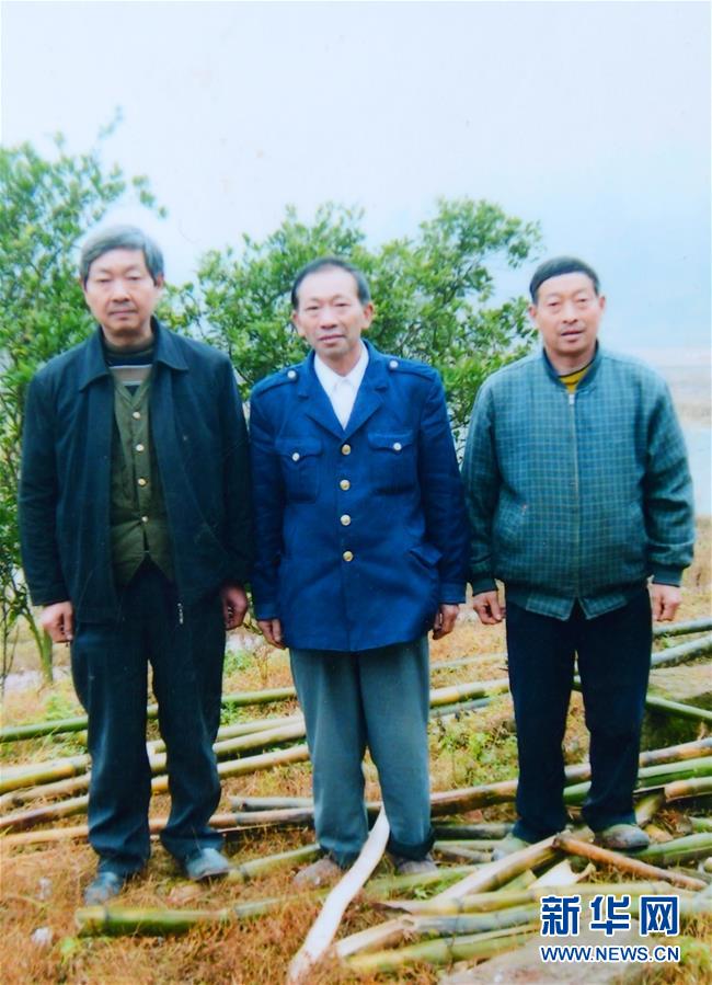 （新華全媒頭條&middot;愛(ài)國(guó)情 奮斗者&middot;圖文互動(dòng)）（11）致敬，為祖國(guó)獻(xiàn)身的英雄！