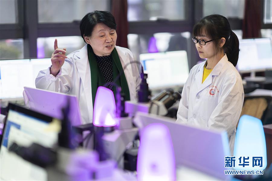 （愛國情 奮斗者&middot;圖文互動(dòng)）（1）海歸博士孫小蓉：用&ldquo;蘭丁&rdquo;助婦女遠(yuǎn)離宮頸癌陰影