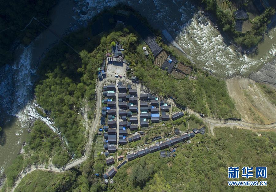 （新華全媒頭條&middot;圖文互動(dòng)）（３）&ldquo;更好的日子還在后頭&rdquo;&mdash;&mdash;云南貢山獨(dú)龍族整族脫貧紀(jì)實(shí)