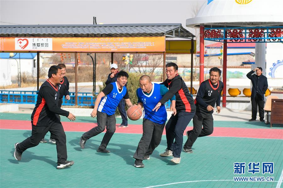 （壯麗70年&middot;奮斗新時代&middot;圖文互動）（5）情同一家，守望相助，共奔小康&mdash;&mdash;內蒙古興安盟巴彥敖包嘎查民族團結見聞