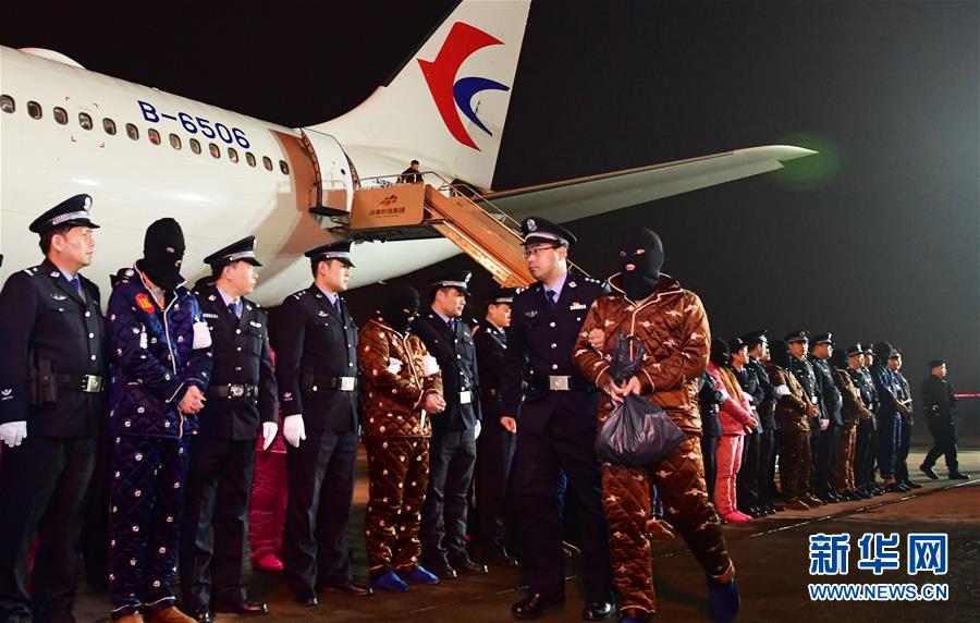 （新華全媒頭條&middot;圖文互動）（6）擔負起護航新時代中國特色社會主義的崇高使命&mdash;&mdash;黨的十八大以來公安工作述評