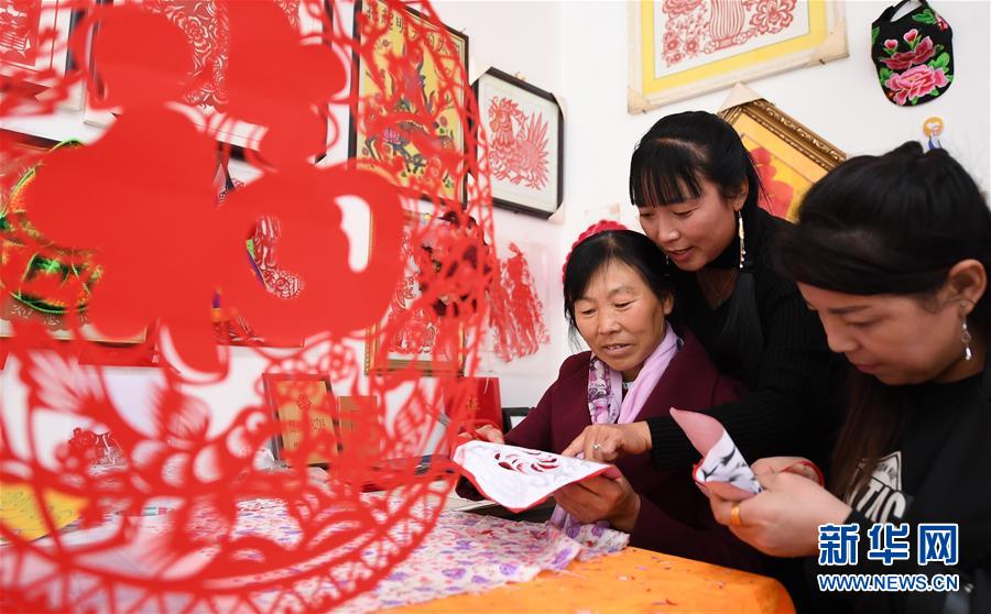 （新華全媒頭條&middot;圖文互動(dòng)）（4）追夢在新時(shí)代的春天里&mdash;&mdash;革命圣地延安告別絕對(duì)貧困巡禮