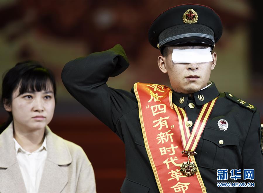 （時代先鋒&middot;圖文互動）（3）新時代最可愛的人&mdash;&mdash;記陸軍某掃雷排爆大隊英雄戰士杜富國