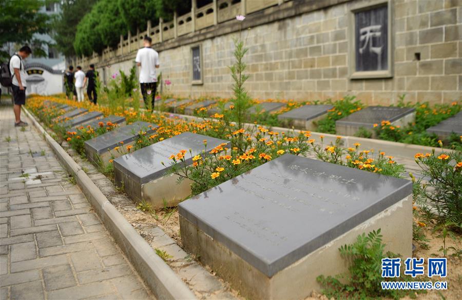 （新華全媒頭條&middot;壯麗70年&middot;奮斗新時代&mdash;&mdash;記者再走長征路&middot;圖文互動）（11）紅星，從這里照耀中國&mdash;&mdash;陜北見證中國革命的歷史轉(zhuǎn)折