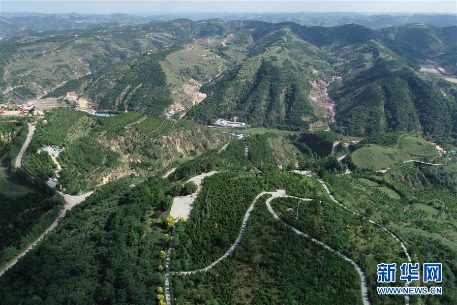 （新華全媒頭條&middot;壯麗70年&middot;奮斗新時代&mdash;&mdash;記者再走長征路&middot;圖文互動）（8）紅星，從這里照耀中國&mdash;&mdash;陜北見證中國革命的歷史轉(zhuǎn)折