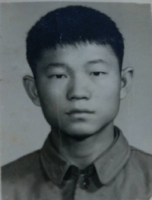 （為了民族復(fù)興&middot;英雄烈士譜&middot;圖文互動(dòng)）吳根生：肉身堵車輪的生命&ldquo;守護(hù)神&rdquo;