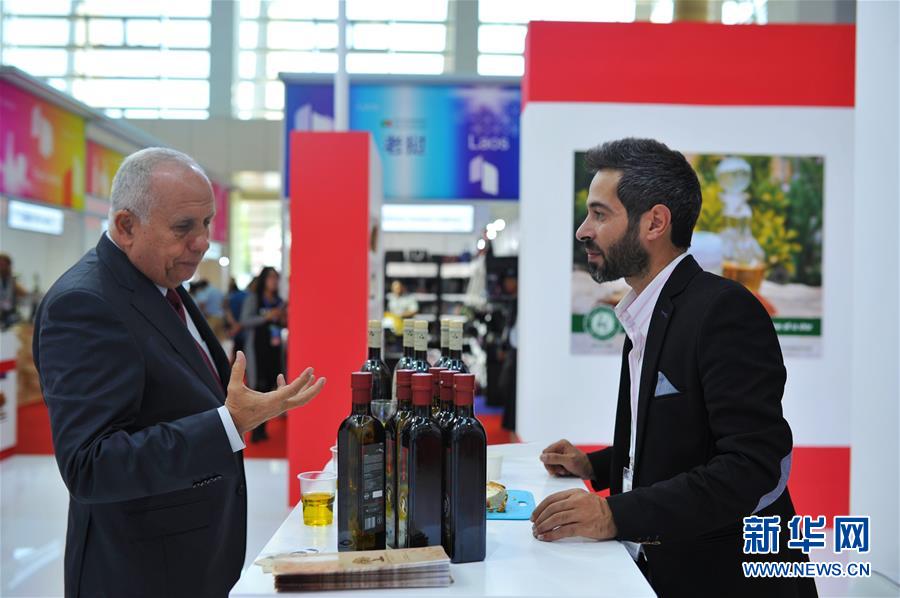 （新華全媒頭條&middot;圖文互動）（14）舟舶繼路辟新天　商使交屬煥新顏&mdash;&mdash;寫在第四屆中阿博覽會開幕之際