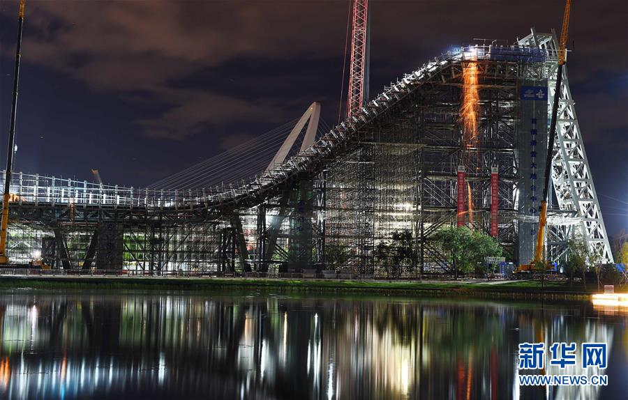 （新華全媒頭條&middot;圖文互動）（14）百年首鋼 百煉成鋼&mdash;&mdash;從鋼鐵強國&ldquo;夢工廠&rdquo;到改革轉型&ldquo;排頭兵&rdquo;