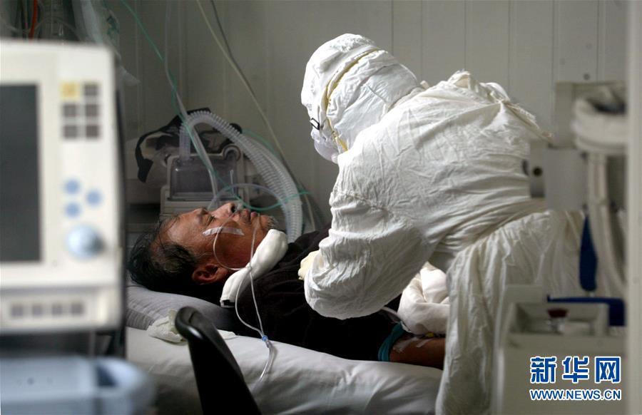 （圖文互動）（4）為了&ldquo;中國號&rdquo;巨輪揚帆遠航&mdash;&mdash;中國共產(chǎn)黨領(lǐng)導下的人民軍隊忠于祖國、服務(wù)人民啟示錄