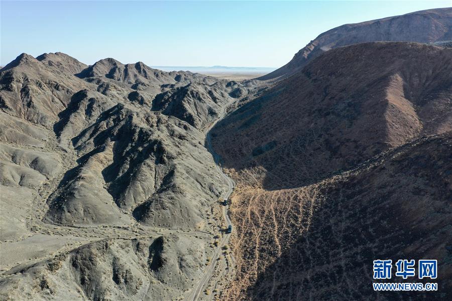 （愛(ài)國(guó)情 奮斗者&middot;圖文互動(dòng)）（10）印刻在戈壁上的名字