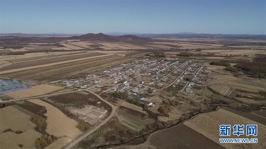 （在習近平新時代中國特色社會主義思想指引下&mdash;&mdash;新時代新作為新篇章&middot;總書記關心的百姓身邊事&middot;圖文互動）（1）一個貧困山村的振興新動能&mdash;&mdash;小故事里的大情懷之五