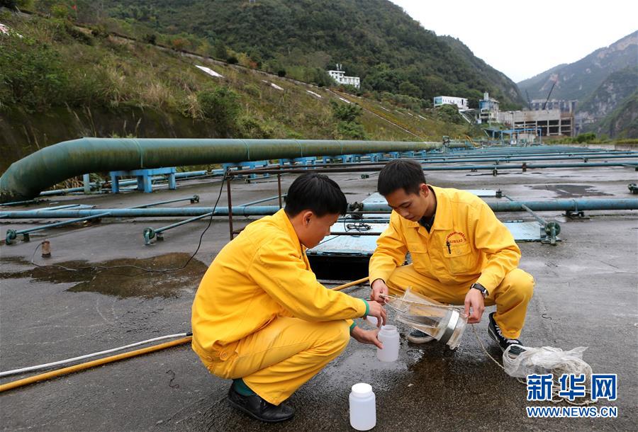 （四中全會(huì)精神在基層&middot;圖文互動(dòng)）（5）烏江清，貴州興&mdash;&mdash;貴州第一大河烏江治污記