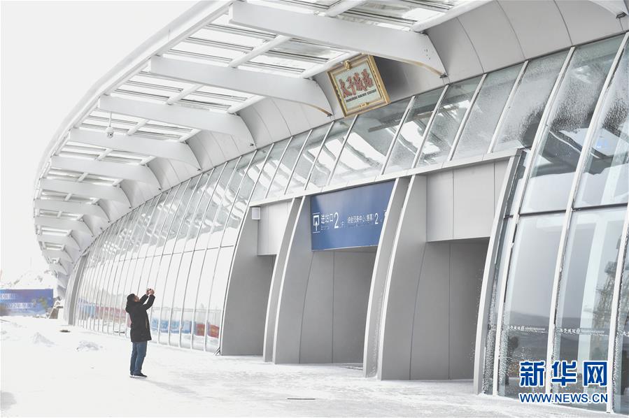 （新華全媒頭條&middot;圖文互動）（2）百年跨越，逐夢京張&mdash;&mdash;寫在京張高鐵開通暨中國高鐵突破3.5萬公里之際