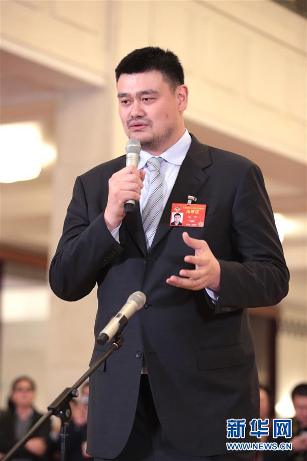 （兩會(huì)&middot;面對(duì)面）（9）全國(guó)政協(xié)委員接受采訪