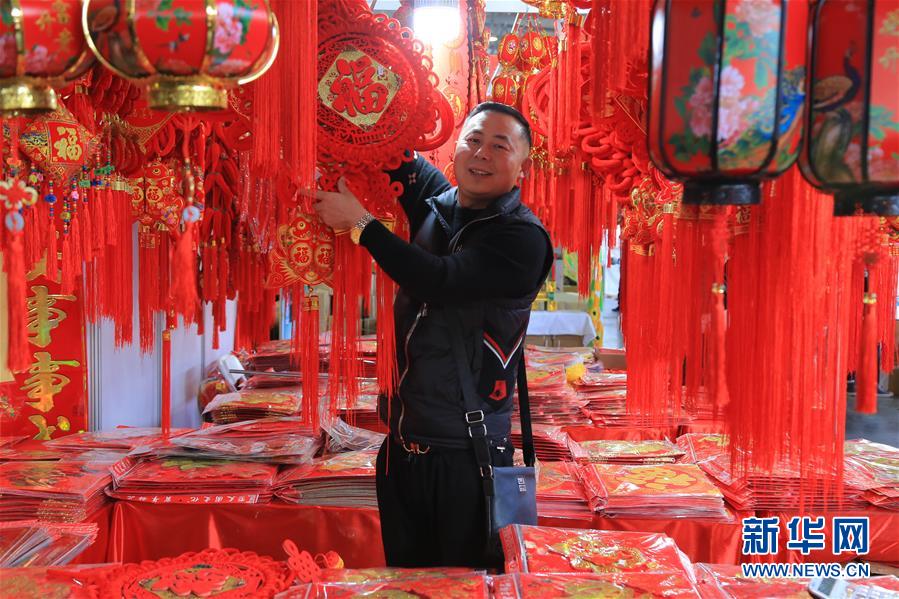 （圖文互動）（8）跨越發展起宏圖 信心滿懷著華章&mdash;&mdash;習近平總書記考察云南回訪記