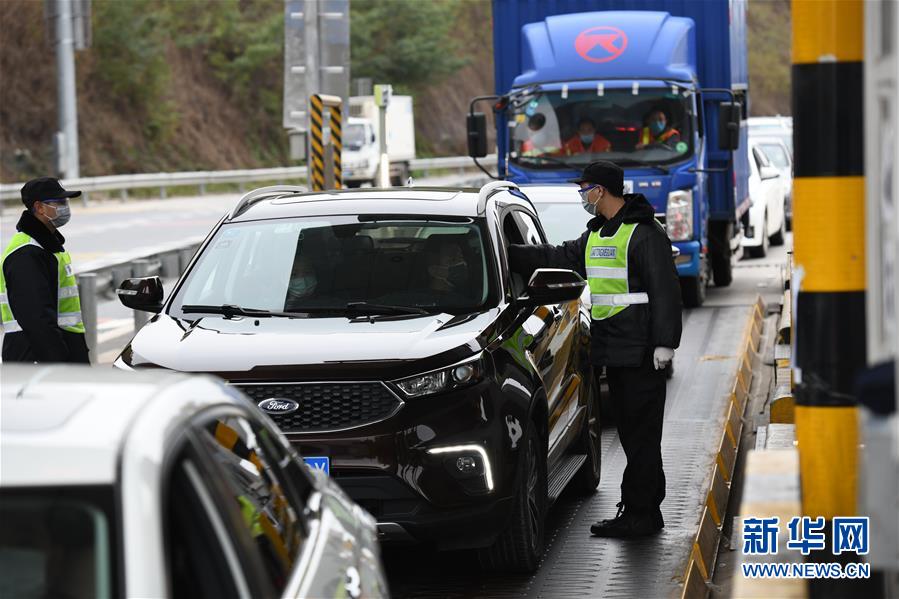 （聚焦疫情防控&middot;圖文互動）（1）嚴守三大關口 蓄力復工復產&mdash;&mdash;最大移民城市深圳的抗&ldquo;疫&rdquo;突圍戰