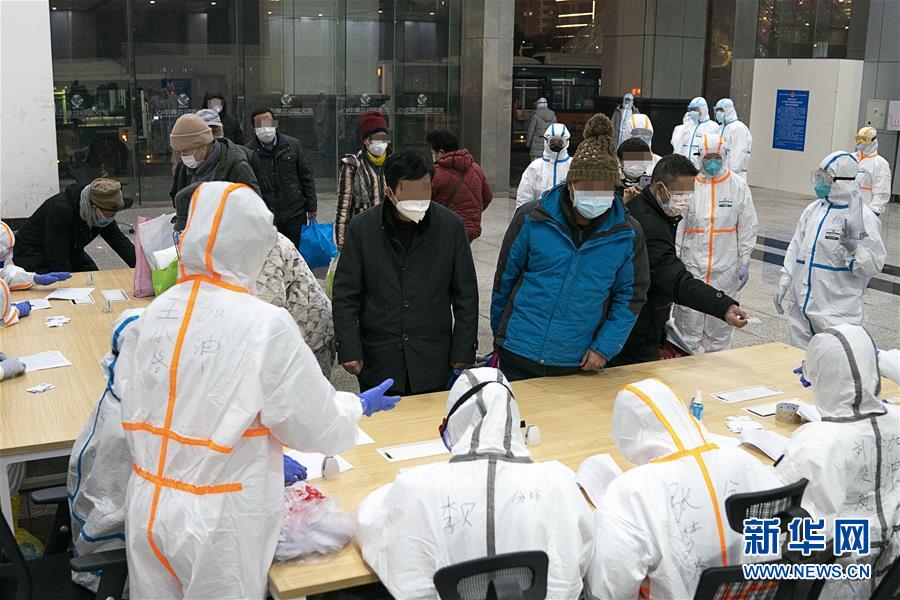 (新華全媒頭條·圖文互動)(7)托舉生命的方舟——方艙醫院建設記