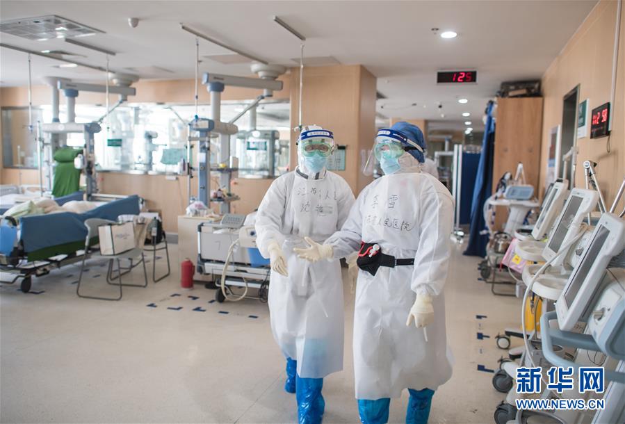 （新華全媒頭條&middot;圖文互動）（11）赤子之歌&mdash;&mdash;記奮戰在抗疫一線的90后白衣戰士