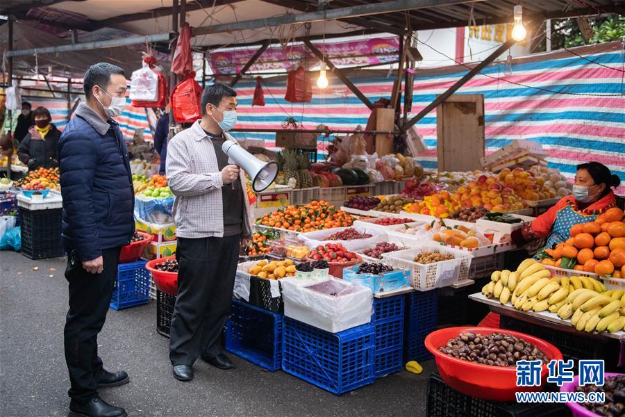 （聚焦疫情防控&middot;圖文互動）（2）防疫棚上黨旗紅&mdash;&mdash;湖南&ldquo;零病例&rdquo;城區的基層堡壘 