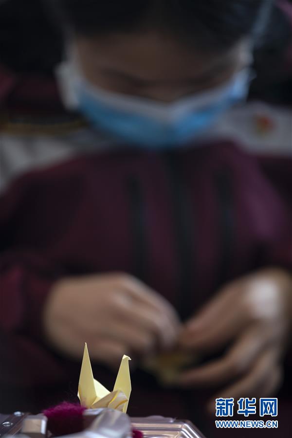 (新華全媒頭條·圖文互動)(10)最美逆行者,武漢永遠記得你!——首批援鄂醫療隊返程紀實