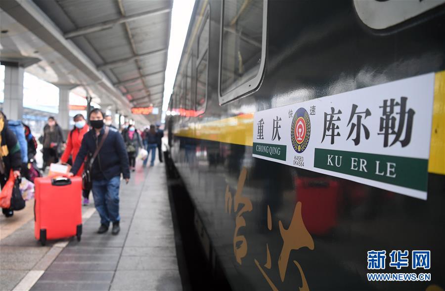 （在習近平新時代中國特色社會主義思想指引下&mdash;&mdash;新時代新作為新篇章&middot;習近平總書記關切事&middot;圖文互動）（2）穩住千家萬戶的&ldquo;飯碗&rdquo;&mdash;&mdash;各地積極穩就業化解疫情影響